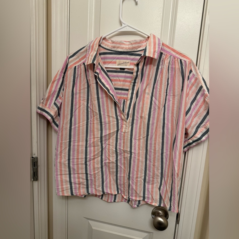 Universal threads blouse